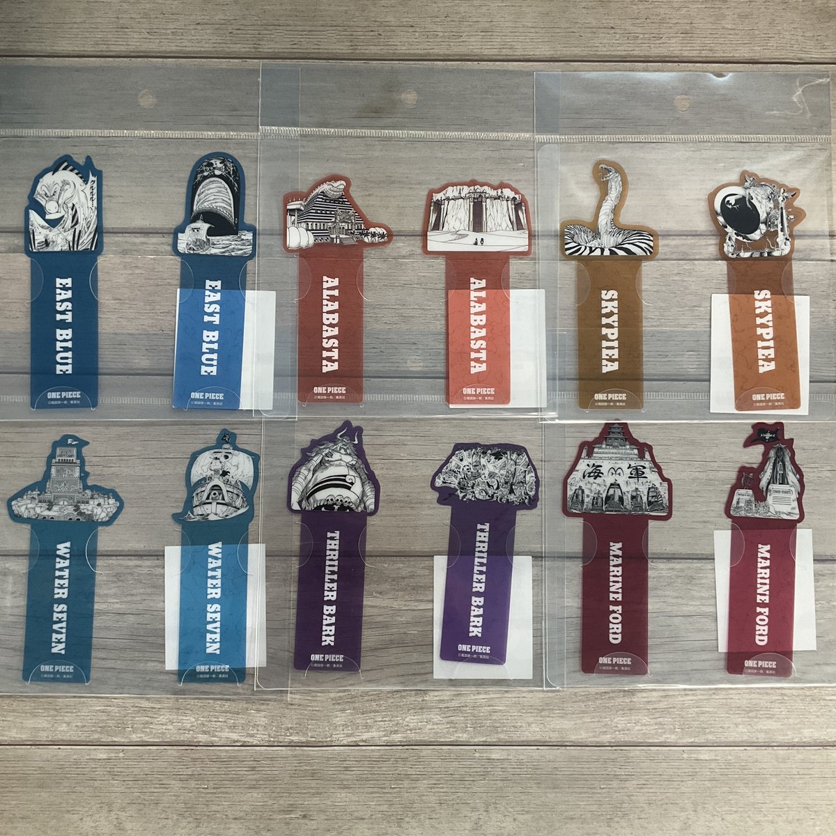 新商品】原画商品 しおりセット(全12種) 各550円(税込) 好評発売中