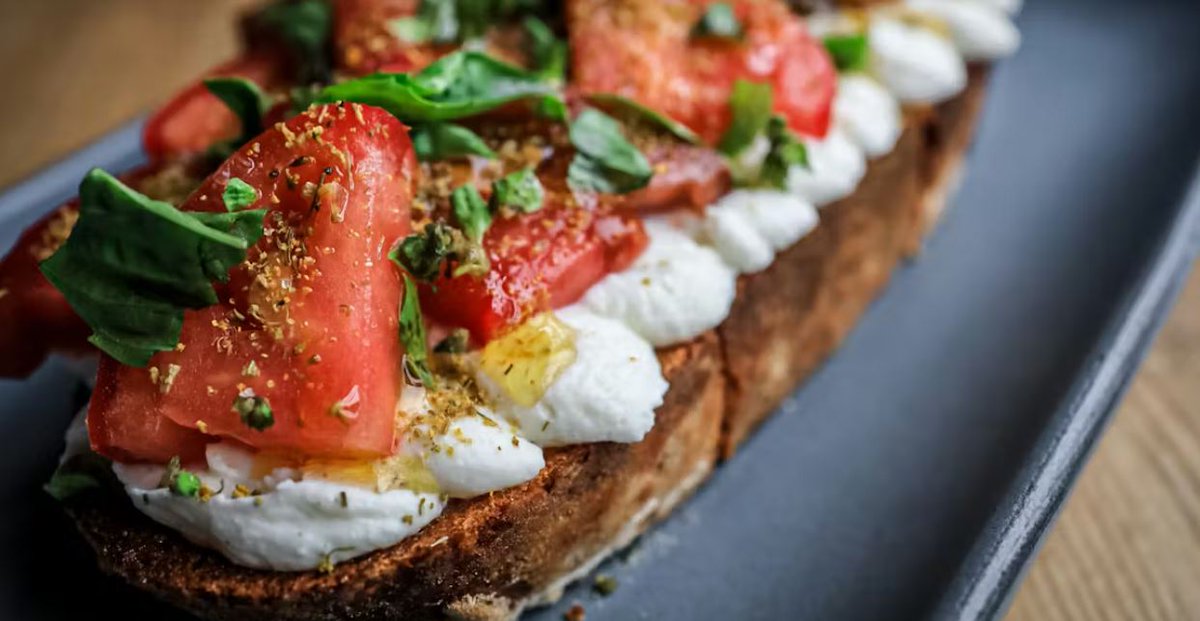 WillNdlo's tweet photo. When i find a calling to be in Boulder/Denver/Chicago or Austin i will be sure to check out "thekitchen" - An Upscale community bistro and bar serving globally inspired shared plates and craft cocktails(Various locations) 🍴🍷

https://t.co/LfI7dbN6f3 https://t.co/xH8yLrFc9T