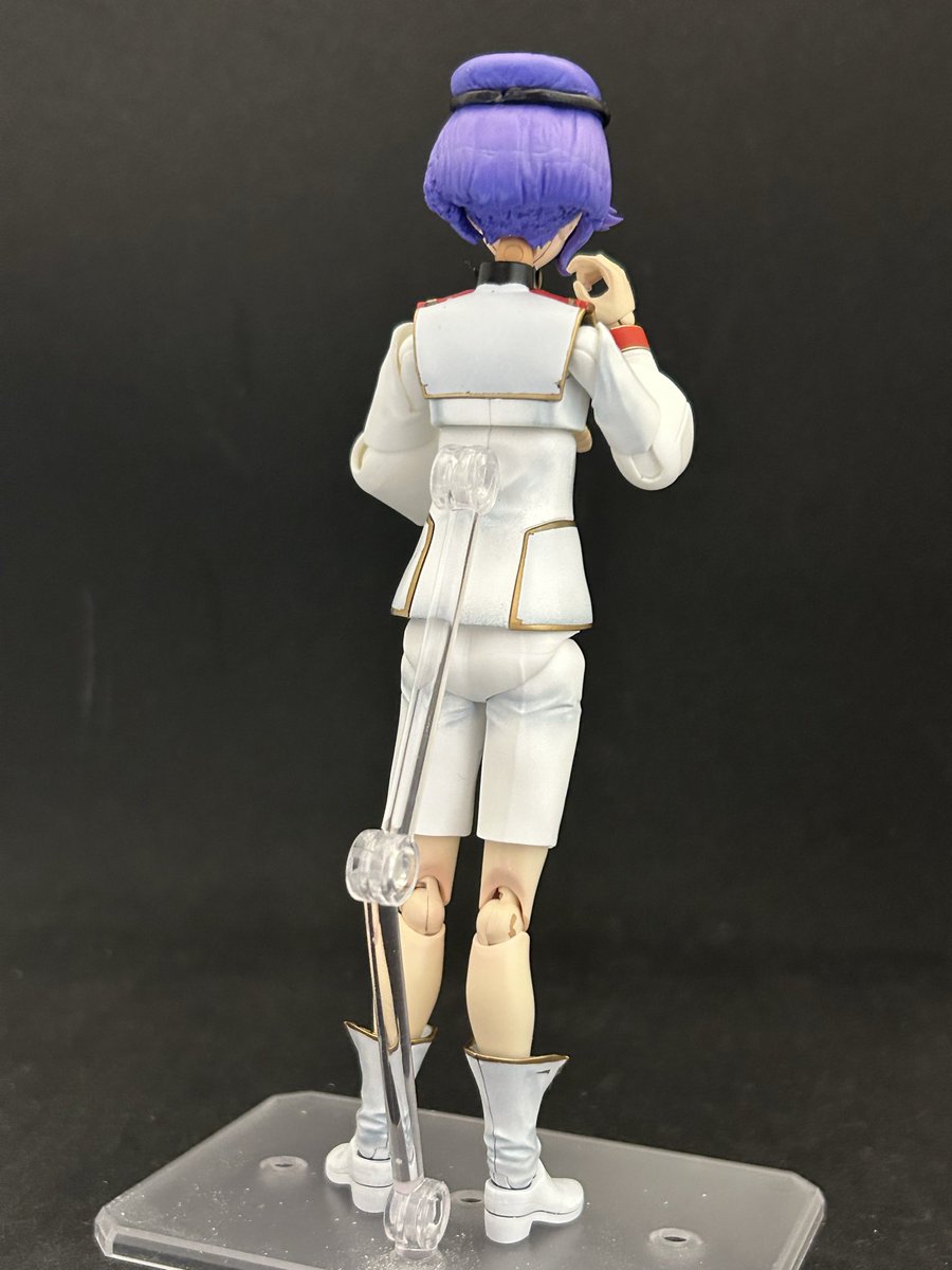 Ekuxy's tweet photo. 木星の魔女

完成にします

Figure-rise Standard スレッタを使いシロッコ風に仕上げました。

目を手描きするのは難しすぎた
全体的に粗いのも含めて勘弁して下さい🙇

次回の魔女シリーズは未定ですw

#フィギュアライズスタンダード 
#木星の魔女
#シロッコ
#魔女シリーズ https://t.co/ZgIXOsDZZC