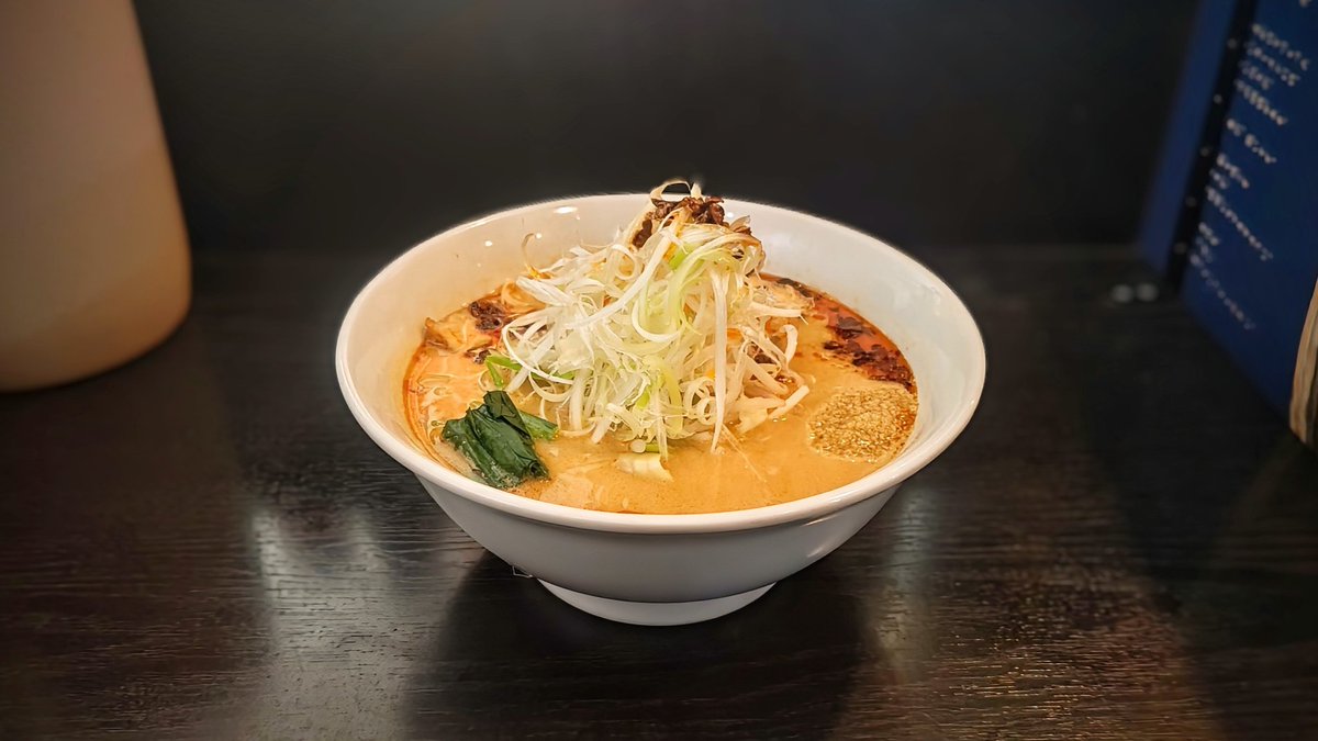 mrchilodren's tweet photo. 東京都 杉並区 高円寺北2丁目
『喜多方ラーメン 坂内』高円寺北口店
【期間限定】
🍜 新濃厚ごま味噌ラーメン 1,090円
詳細はInstagram
https://t.co/kOlF6DBP8d
#高円寺 #グルメ #坂内 #味噌ラーメン
#みそラーメン #misoramen #味噌拉麵
#新濃厚ごま味噌ラーメン #喜多方ラーメン https://t.co/TaAPMCg1zF