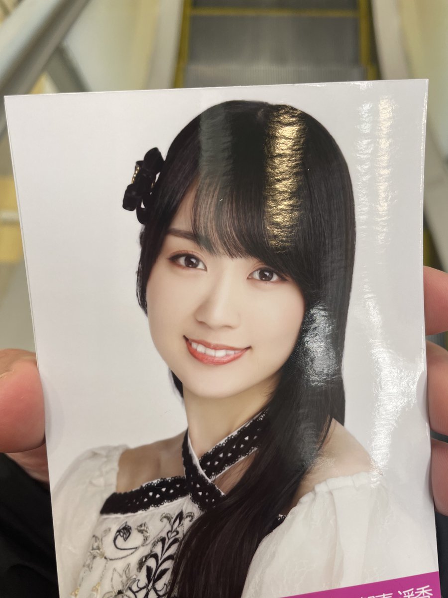 ブッ◯オフで乃木坂の生写真発見！ 人気メン20枚ほど購入。