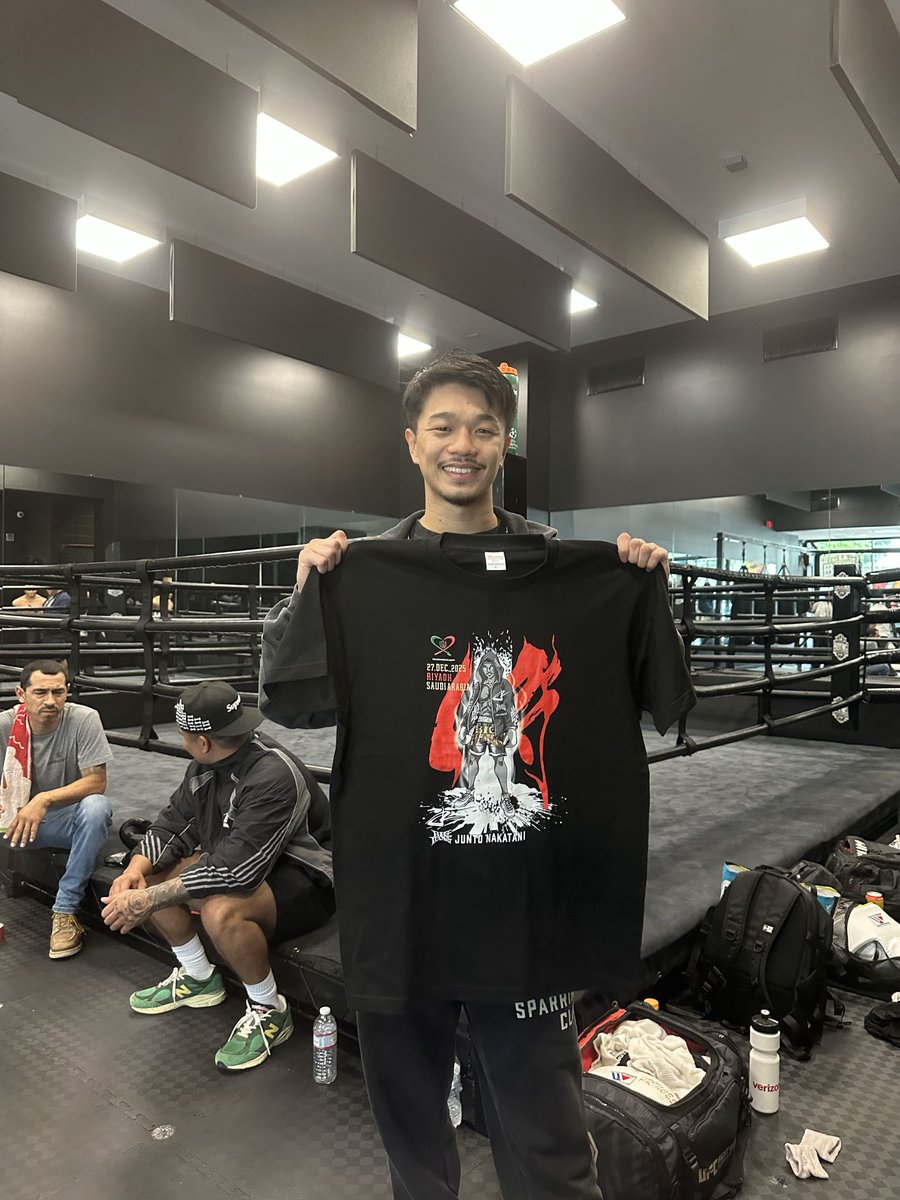 中谷潤人オリジナルグッズ販売中💥🥊 こちらよりご購入いただけます