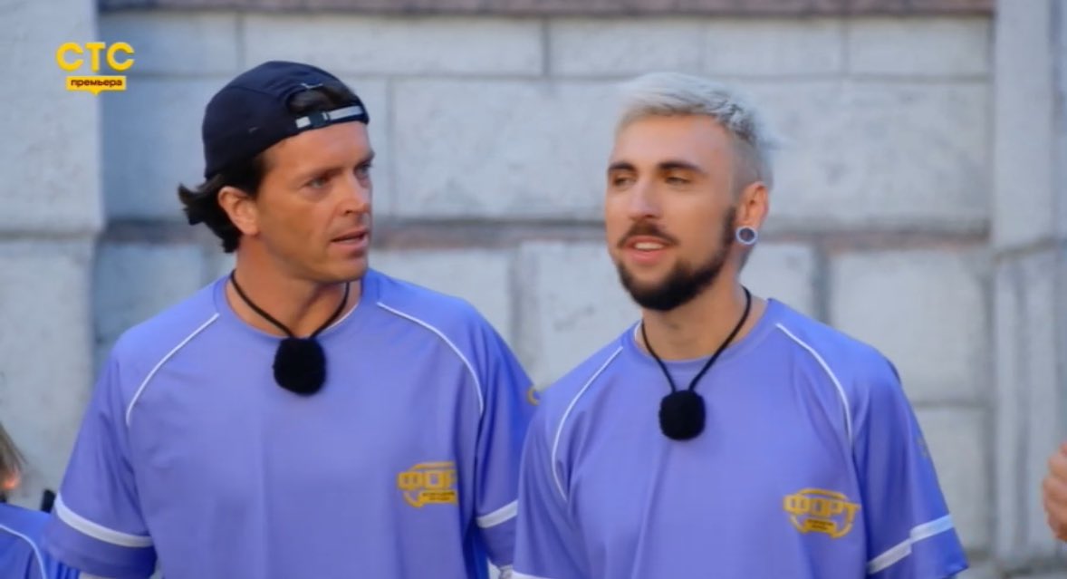 thatisksai's tweet image. в какой я вселенной???