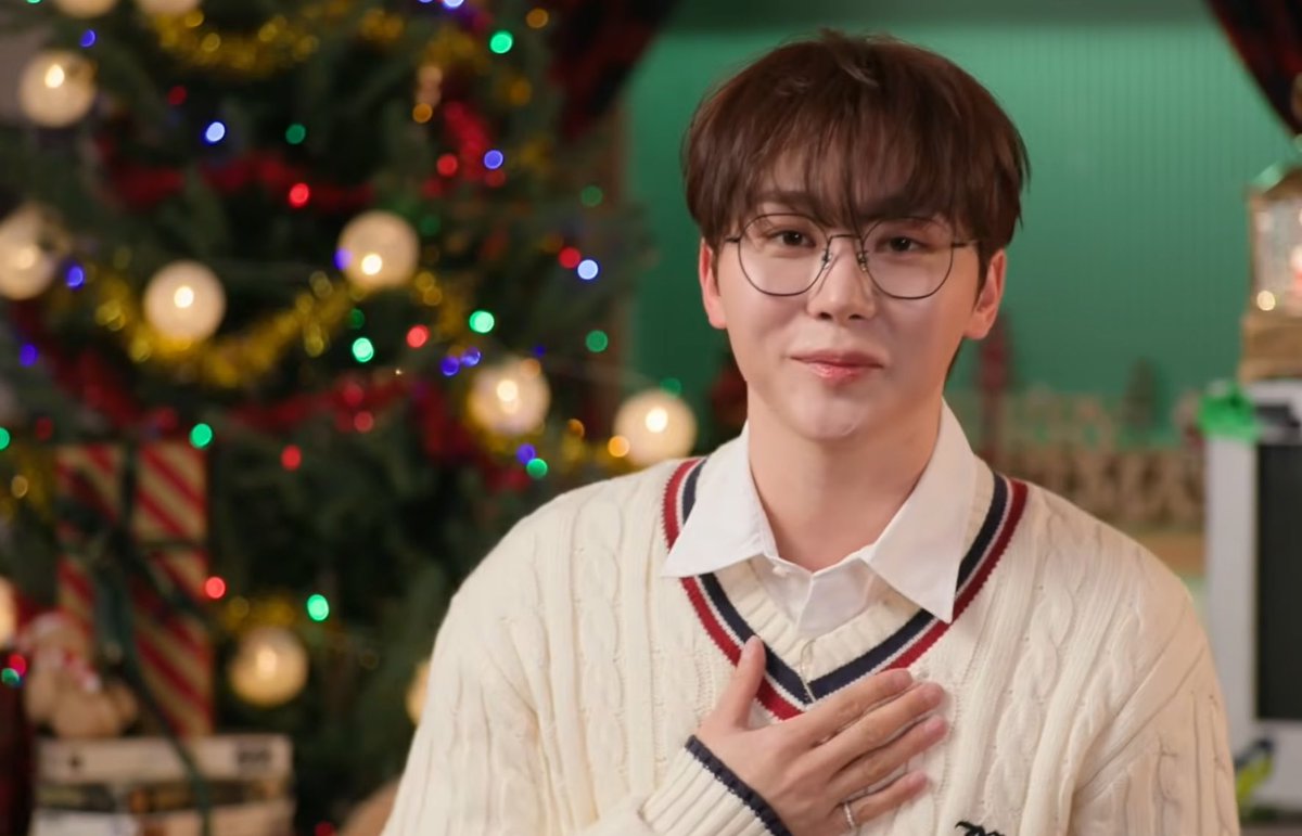 seungkwan 🎄❤️