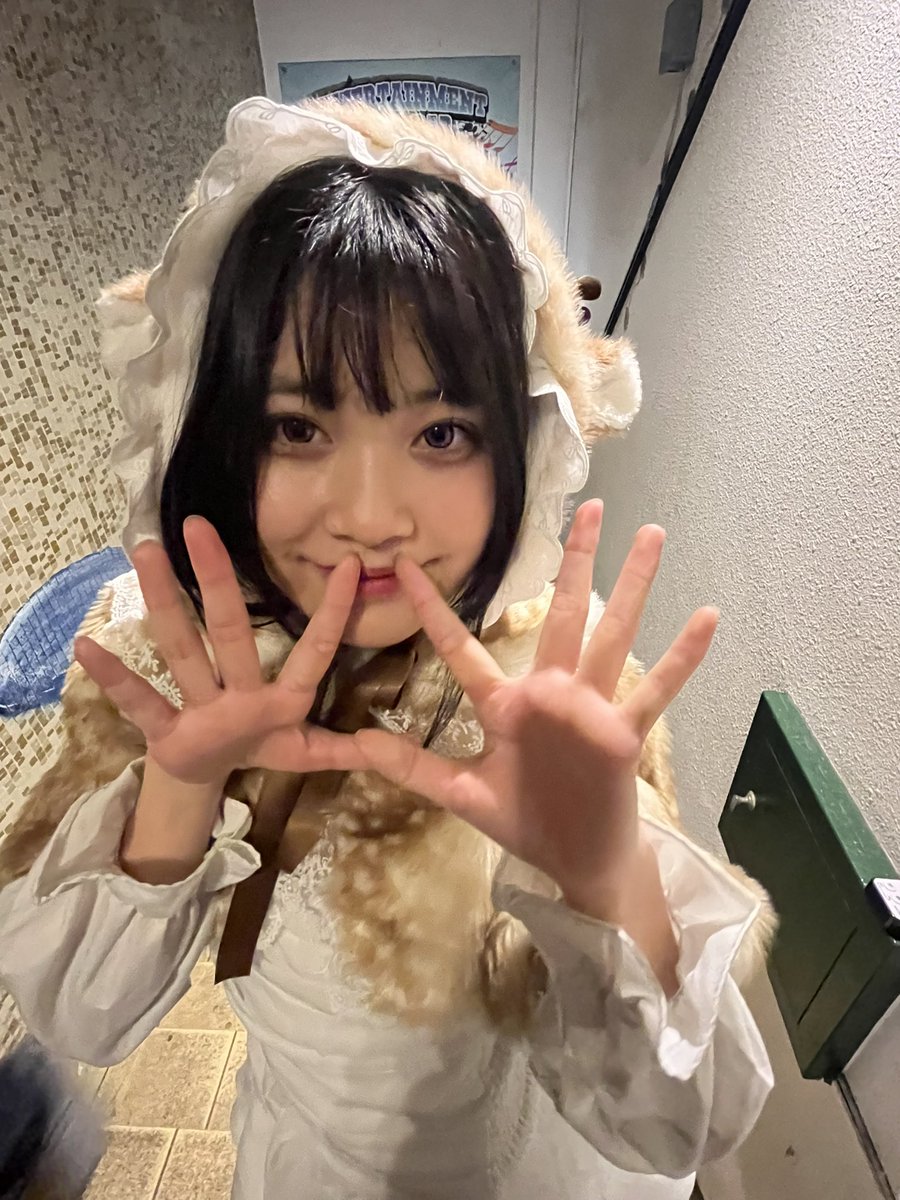 まーくん まーくんお写真ありがとうございます❤ 新曲ロックでしたぁ✨ 歌ってて