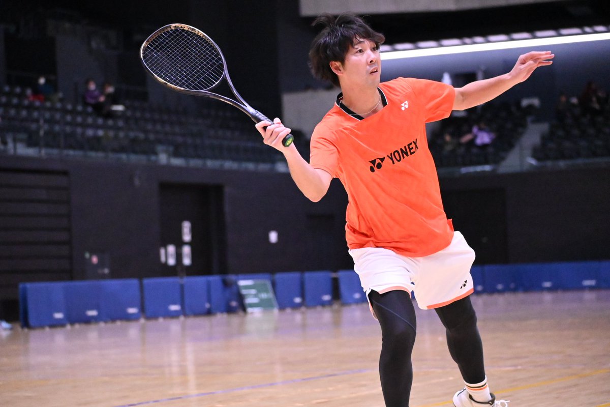 sta_tochigi's tweet photo. #第3回ソフトテニスSTリーグ
令和7年12月11日(木)〜14日(日)
#日環アリーナ栃木
#���木県宇都宮市
NTT西日本ブルーグランツvsヨネックス
試合風景③🍓

大会結果速報
https://t.co/5j5CiGEaPP https://t.co/G6XHCcxQ7o