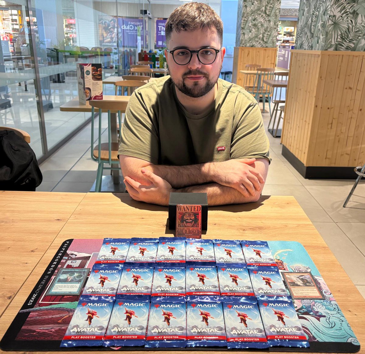 He quedado segundo (again🥲) en el Paupergordón de <a href="/WarLotus1/">War Lotus</a>

El premio fue aparte del tapete, 18 sobrazos de AVATAR (Badgermole it's coming).
Y para agradeceros todo el apoyo, quisiera sortearlos.

Para participar, Like, RT y follow. (Solo España)

🎴¡Muchas gracias y suerte!❤️