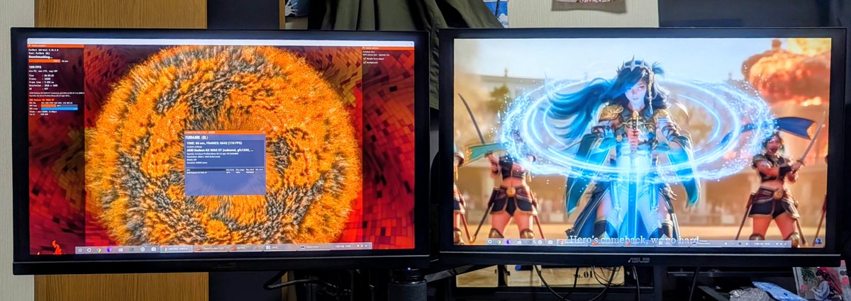 冬ボ頂戴したんで、我慢できなくなって、グラボを入門機からミドルレンジのものに換装して、憧れのマルチディスプレイにしてみた（嬉）
これでオレの自作機は、ひとまず完成（笑）

スペックは以下（つづく）