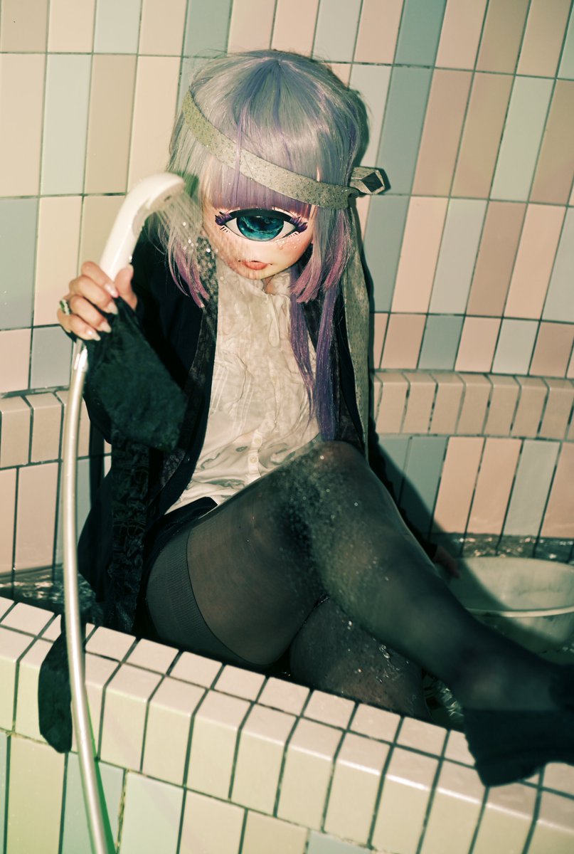 ことりちゃん、海未ちゃん、かよちんの映ってるフィルムです。 ことりちゃん、海未ちゃん、かよちんの映ってるフィルムです。 Amazon