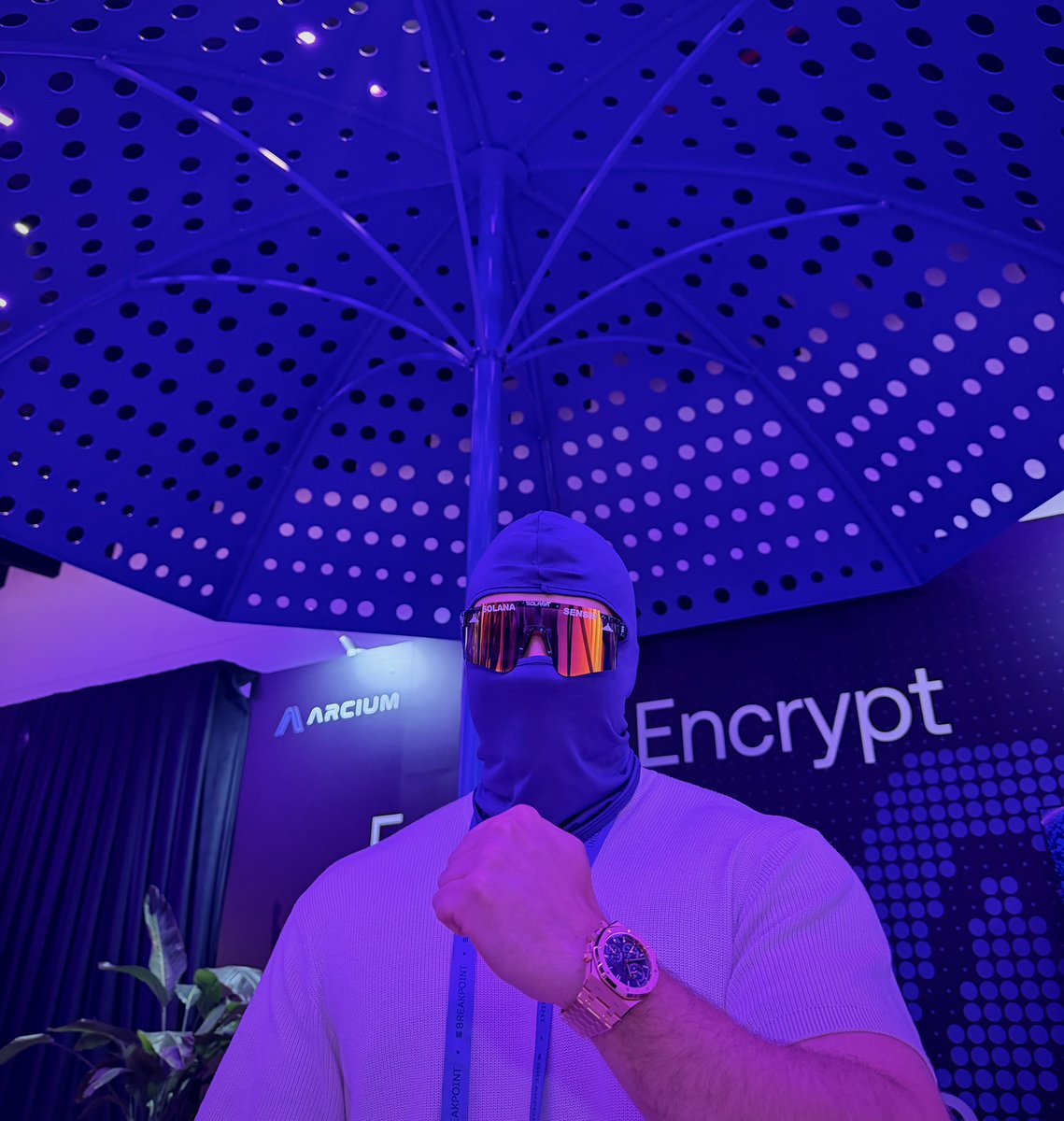 SolanaSensei's tweet image. ⛩️ GM AND NAMASTE ⛩️

I got &amp;lt; encrypted &amp;gt; at Breakpoint.

This booth was easily one of my favourite ones. Shoutout to my family at Arcium.

Encrypt everything. Privacy on Solana will become the norm thanks to @Arcium.