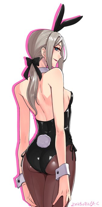 実はバニーも描いてた(※男だよ) 