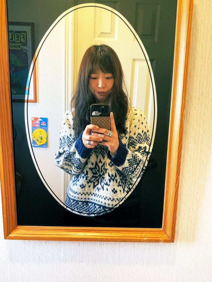 Meg11205's tweet photo. ニットの季節🧶 https://t.co/ln6MwllKph
