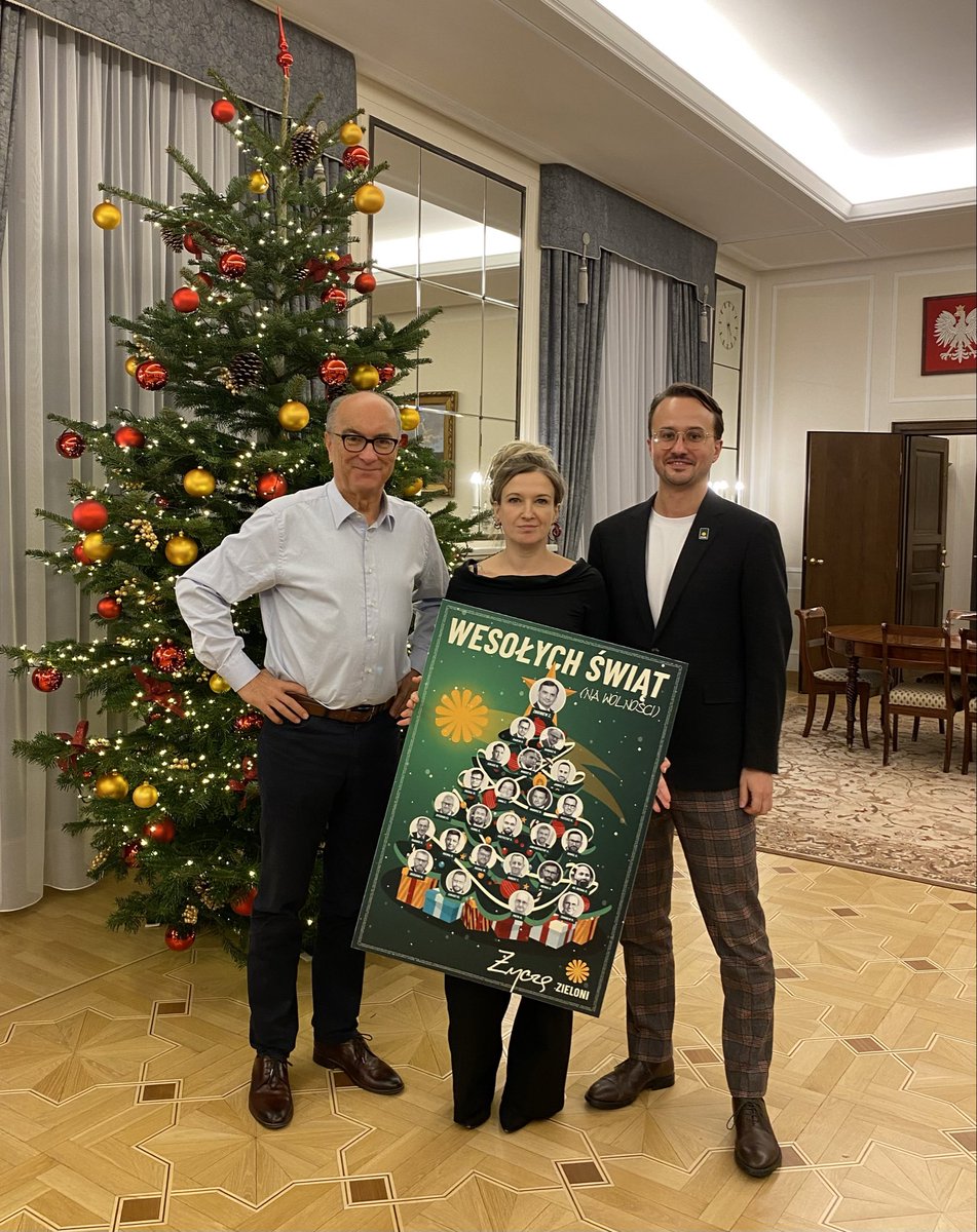 💚 <a href="/wlodekczarzasty/">Włodzimierz Czarzasty 📚📖</a> został ponownie wybrany na przewodniczącego <a href="/__Lewica/">Lewica</a>. 
💚 Gratulujemy i cieszymy się na dalszą dobrą współpracę w ramach Koalicji 15 października. To będzie dobry czas dla Polski.