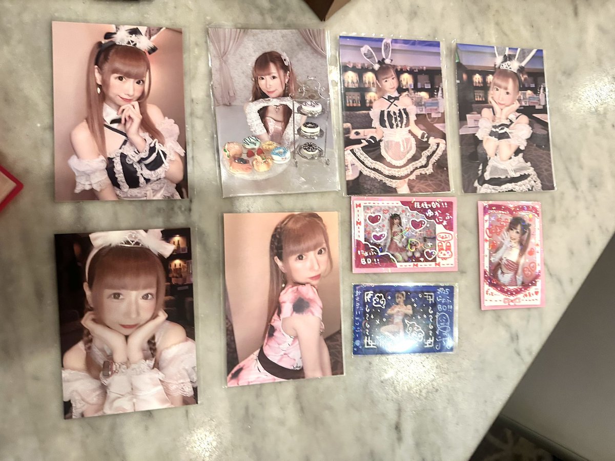 yuka_nyohu_'s tweet photo. 昨日はご予約からの延長営業🈺
沢山ありがにょ〜🩷

二人でまったりw
テキカンやったのに秒で飲み終わり笑

ワインもおいちかたぁ🍷

にょふブロマイド＆チェキも
GETありがにょぴ📸✨

てなわけで出勤中🐰🏰

時間あったら
配信しまぁす🎥 https://t.co/yE0elyx33k