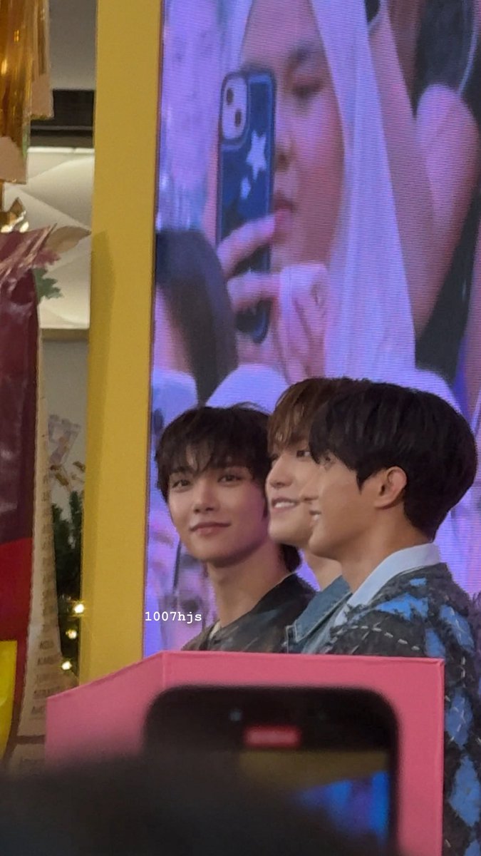 1007hjs's tweet image. AKU SYAK DIA MEMANG SUKA AKU