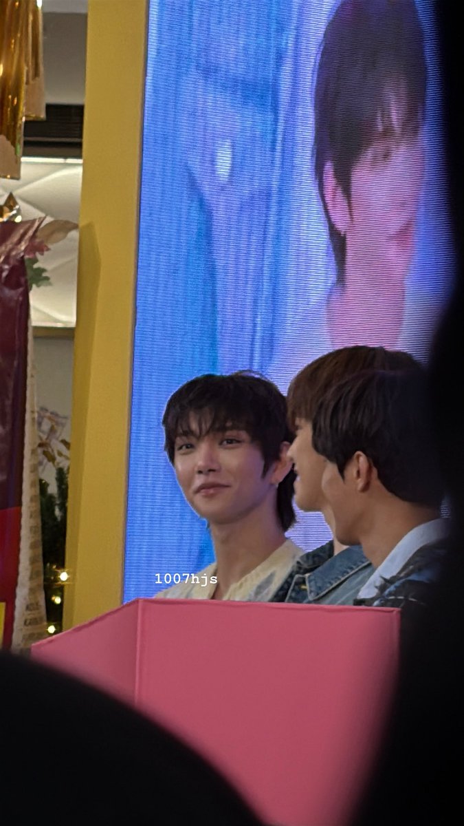 1007hjs's tweet image. AKU SYAK DIA MEMANG SUKA AKU