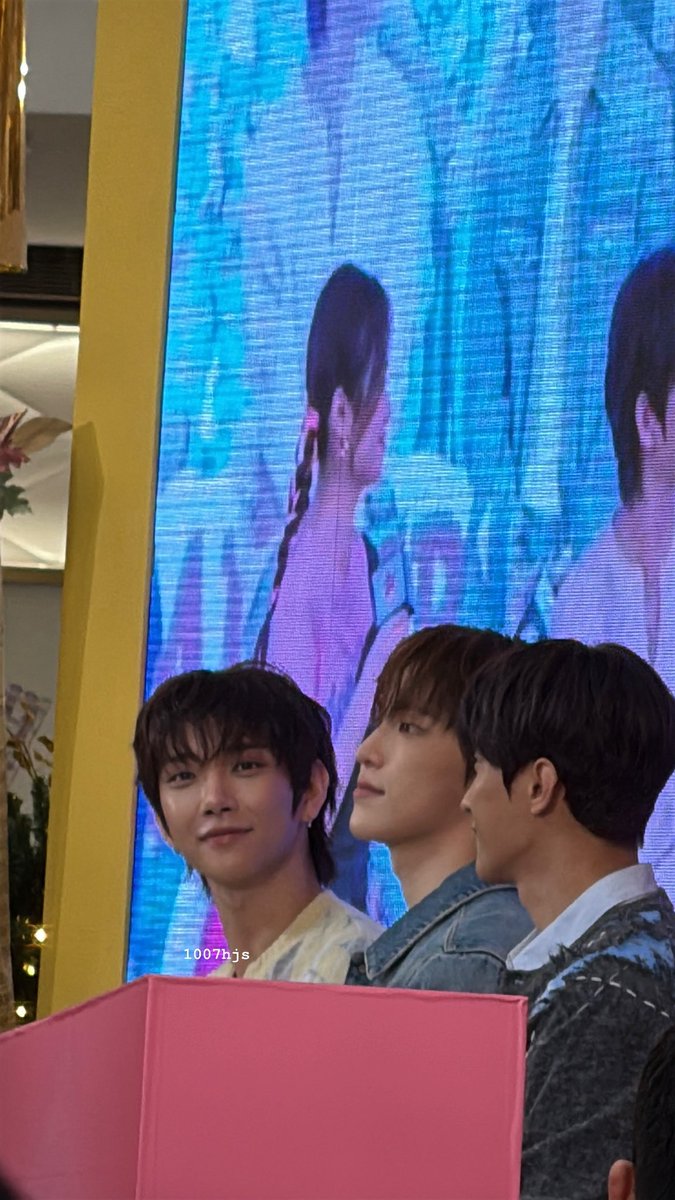 1007hjs's tweet image. AKU SYAK DIA MEMANG SUKA AKU