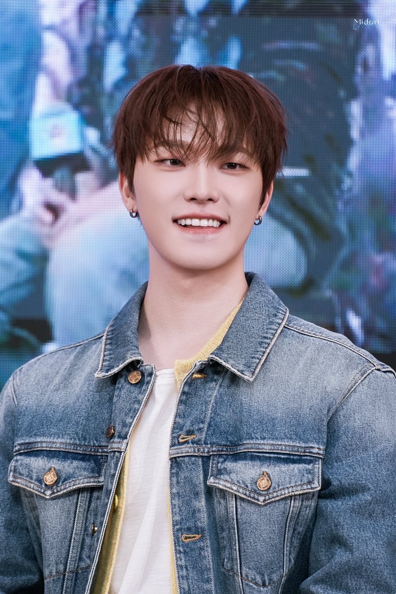 Shinefordino's tweet photo. 251214 

😍

#디노 #DINO #이찬 
#세븐틴 #SEVENTEEN
@pledis_17 https://t.co/a6ShuheBdQ