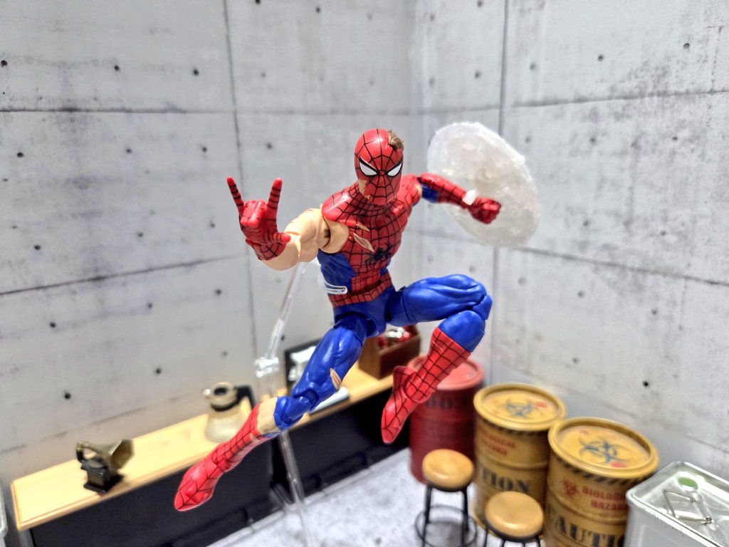 アメリカからのお土産、バトルダメージ版スパイダーマン！ 本場