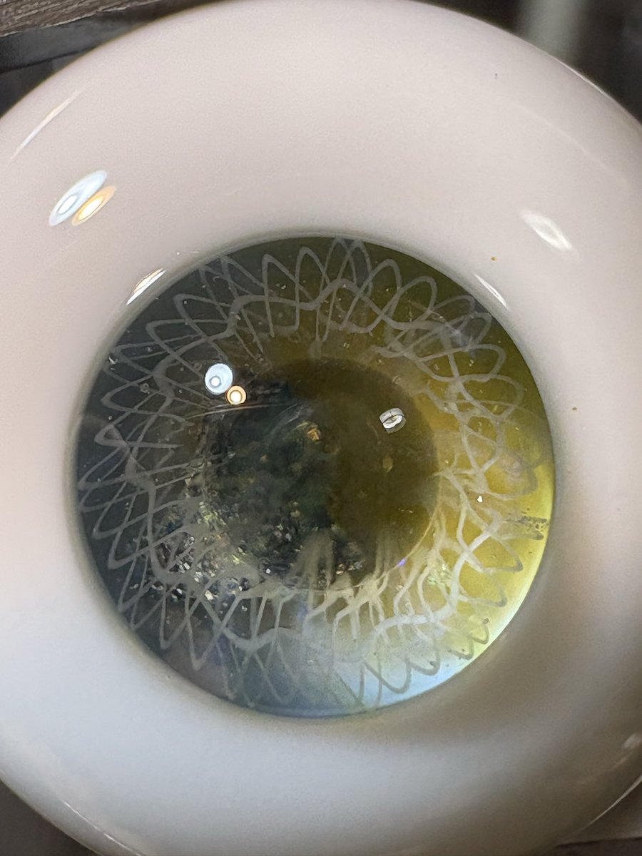 本日のお目々ちゃん💖 色遊びが楽しい(*´◒`*) #銀曜変アイ #glasseye