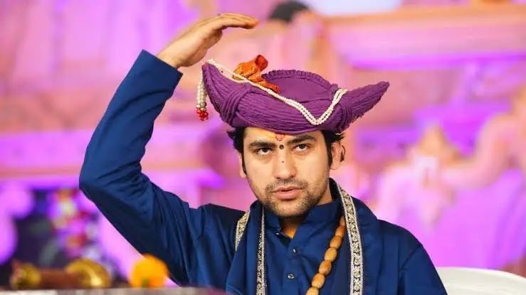 harshbhusari7's tweet photo. ये मात्र 29 वर्ष के एक युवा व्यक्ति है। 
इससे ज़्यादा और कुछ भी नहीं। https://t.co/Mbj5BqYTcc