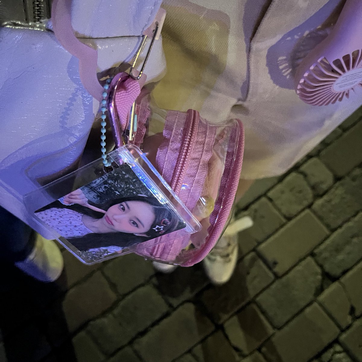 vaesumin's tweet image. 🥹🤏