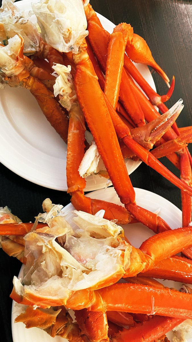 #リナちゃん食堂 
#カニ食い放題 と聴いて....
120分何も会話なしの打ち合わせw