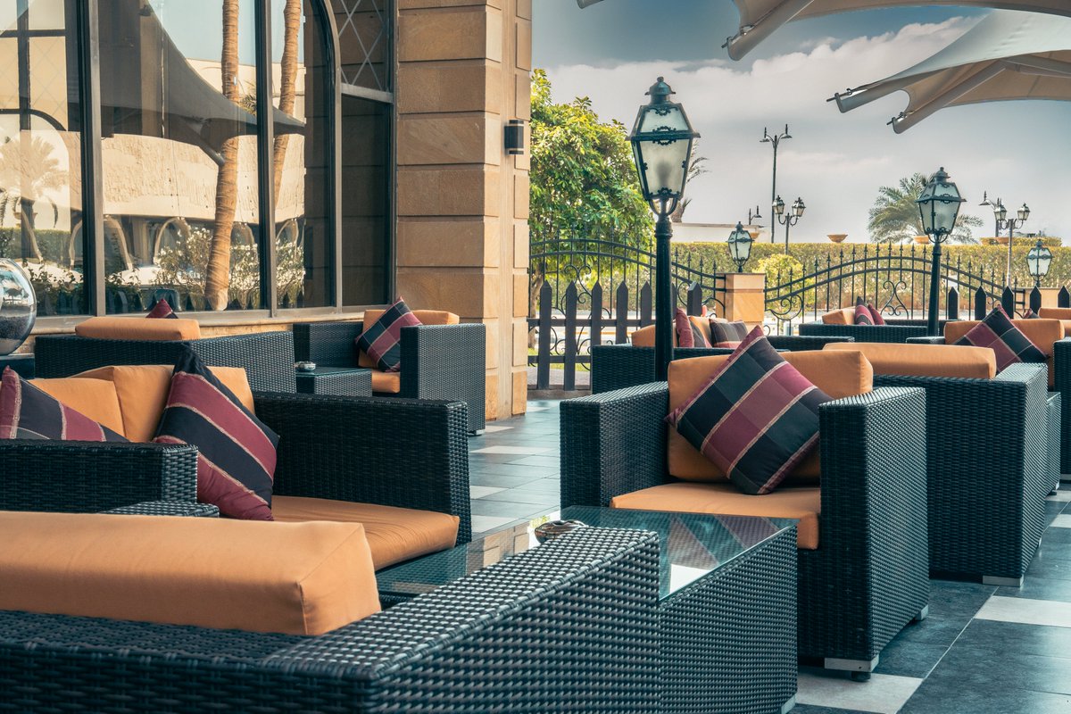 InterJed's tweet image. A moment of peace, for yourself or in the company of your loved ones…
 In the Tea Garden at InterContinental Jeddah, every corner embraces your calm with a tranquility worth experiencing.

لحظة سلام ، تنتمي لك وحدك أو برفقة من تحب
في حديقة الشاي في انتركونتيننتال جدة، كل زاوية…