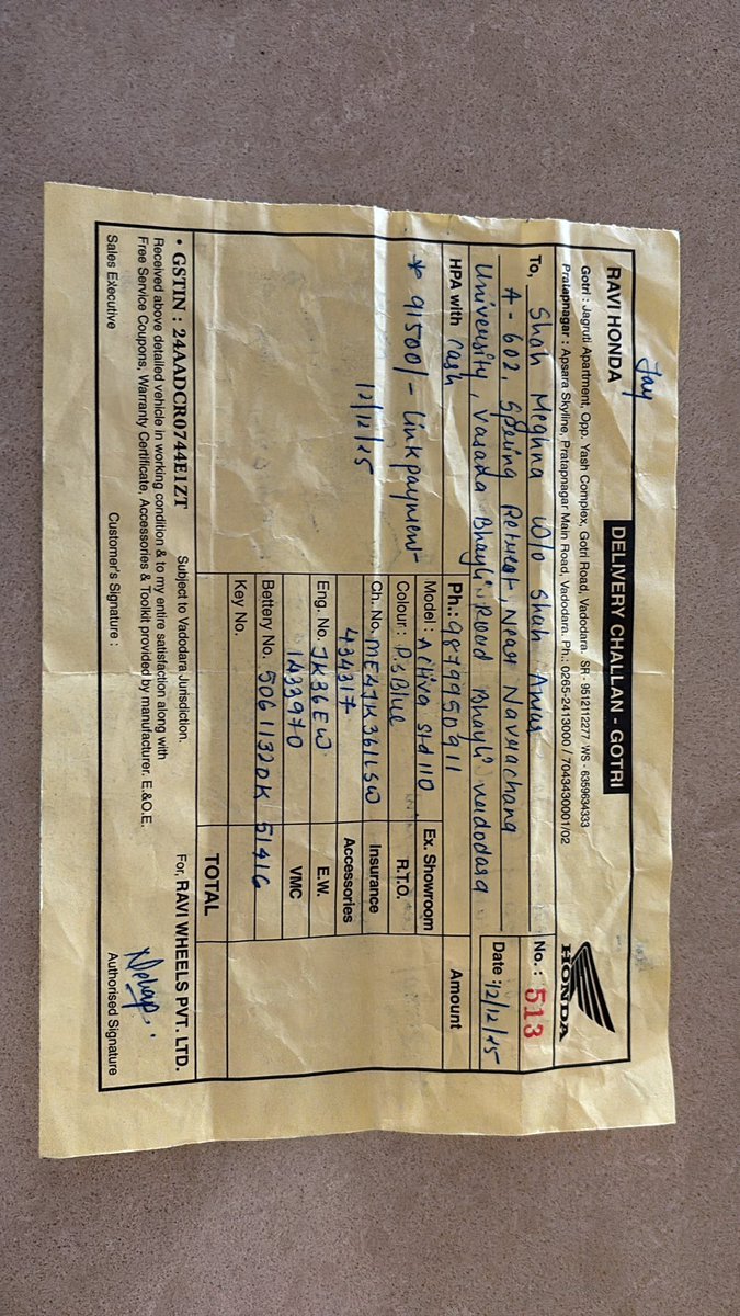 AmarS2410's tweet photo. @honda2wheelerin filling police complaint against dealer and honda about misbehaviour and uncomplete product very bad poor experience also file consumer complaint and news paper campaign https://t.co/kQivGYIme2