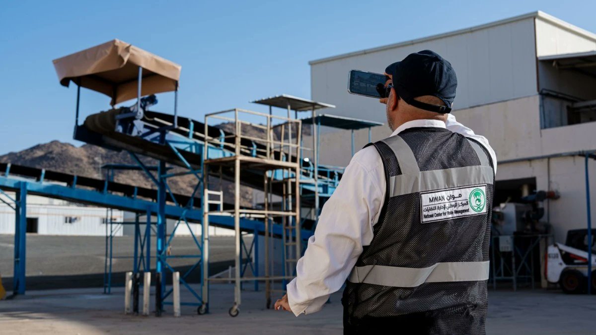 المركز الوطني لإدارة النفايات موان : حجم الفرص الاستثمارية في القطاع يقدر بنحو 420 مليار ريال بحلول عام 2040، كقيمة فرص موجهة بالدرجة الأولى للقطاع الخاص - وصل عدد الشركات المستثمرة في القطاع إلى 1493 - استبعاد النفايات عن المرادم ارتفع إلى 18% خلال 2024 