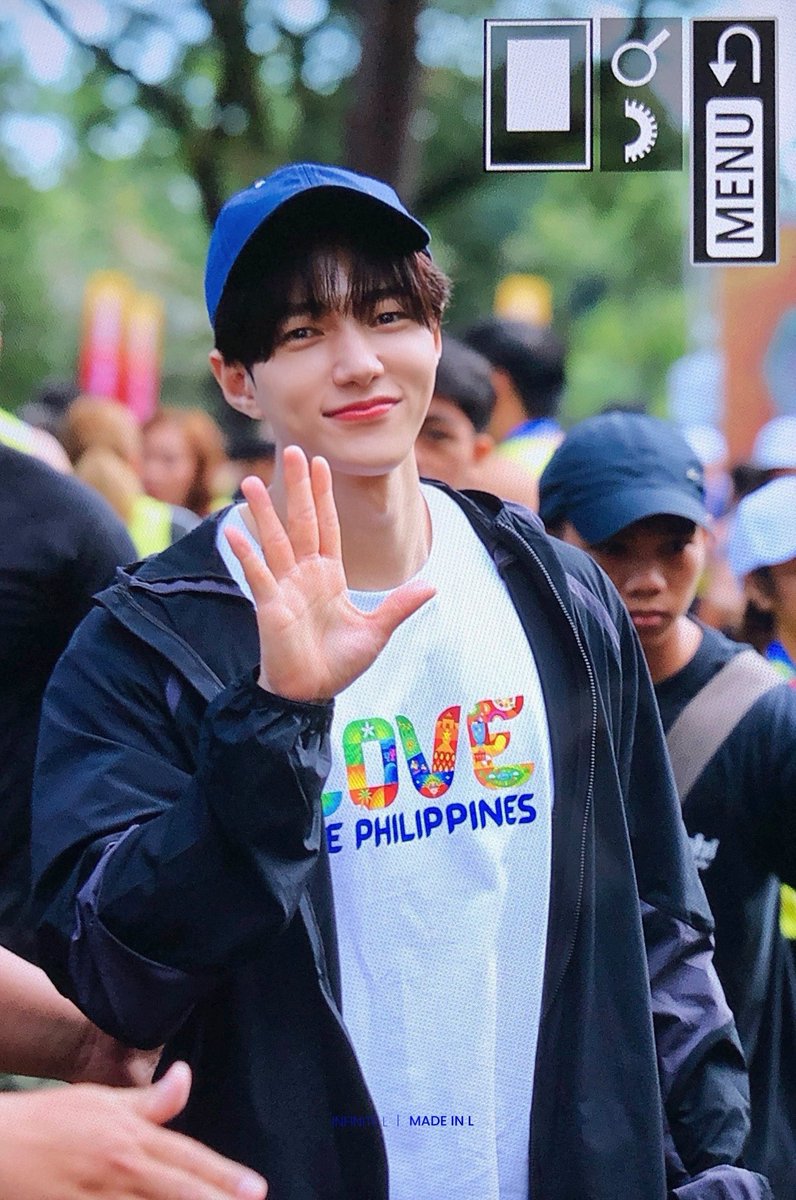 madeinL's tweet photo. 251214 PUMA Clark City Half Marathon 팬들한테 여기까지 와줘서 고맙다는 인사부터 하는 착둥이🥹 #엘 #명수 #김명수 https://t.co/i7NRlTYoEZ