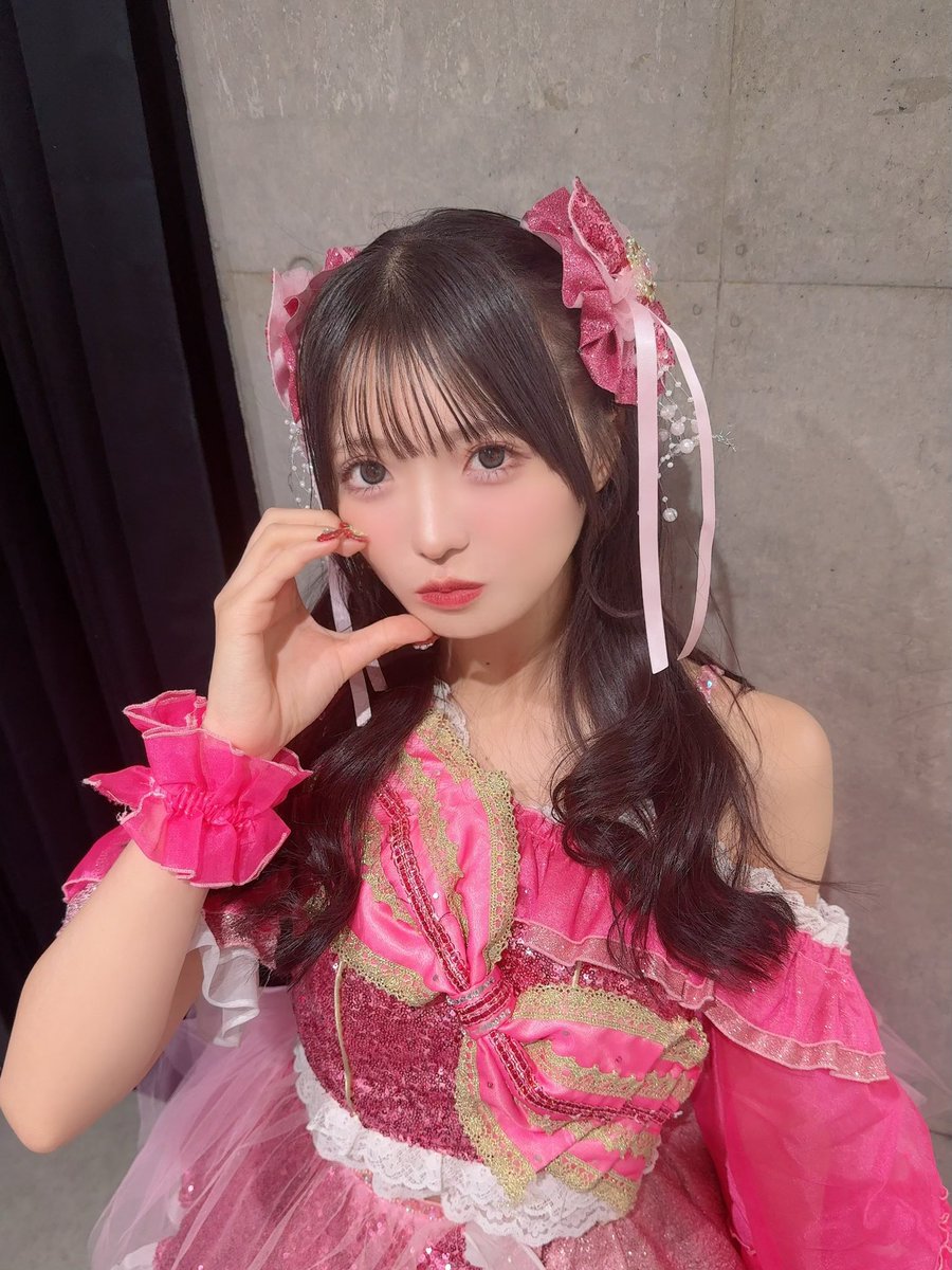 🎀🩰実は甘えん坊のピンク担当🌸🩷