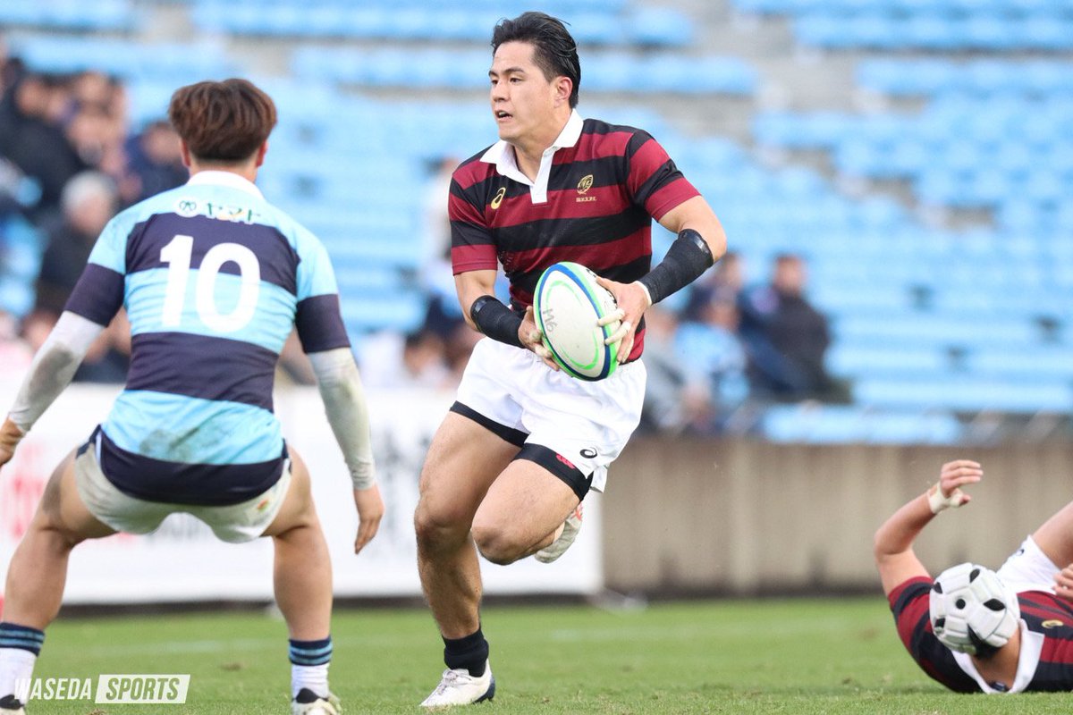 ［ラグビー］
全国大学選手権　対関東学院大　試合終了 

〇早大85ー７関東学院大

　後半は立ち上がりからメンバーを大きく替えた早大。しかし前半同様に攻撃の手を緩めず、次々と得点を追加していく。敵陣でプレーし続け、危なげなく初戦を突破した

#sousuporugby
#wasedarugby #早稲田ラグビー