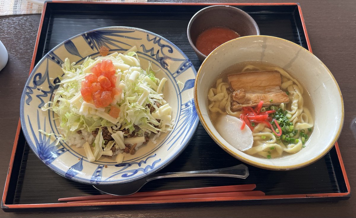 今日の昼( ≖͈́ ·̫̮ ≖͈̀ )