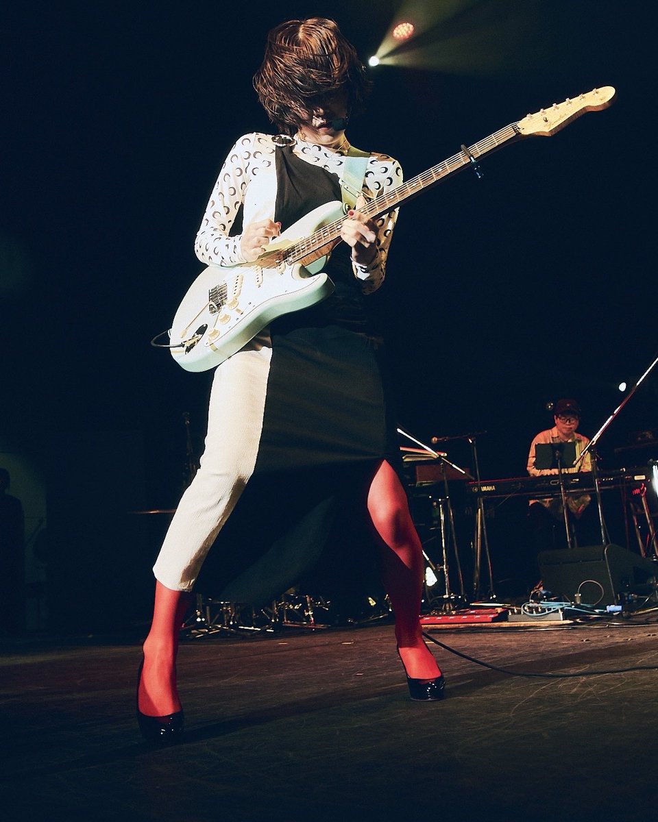 ReinyRecords's tweet image. 《RADIO》FM COCOLOにてオンエアされた11/10（月）東京・11/11（火）大阪で開催の＜THE BASS DAY 10th Anniversary Groove-Method LIVE＞🎸
亀田誠治さんやホストの休日課長さん、丸山隆平さんとのライブ音源が、radikoのタイムフリーでお聴きいただけます。…