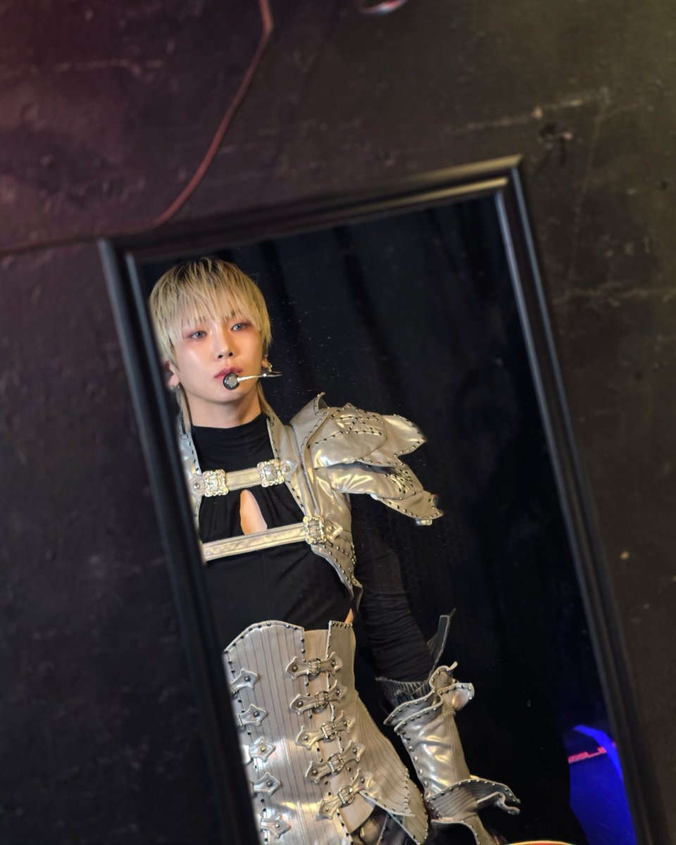 SHINee's tweet image. 💎💎💎

#KEY #키 
#SHINee #샤이니
#2025KEYLAND #KEYLANDTOUR 
#UncannyValley_CHICAGO