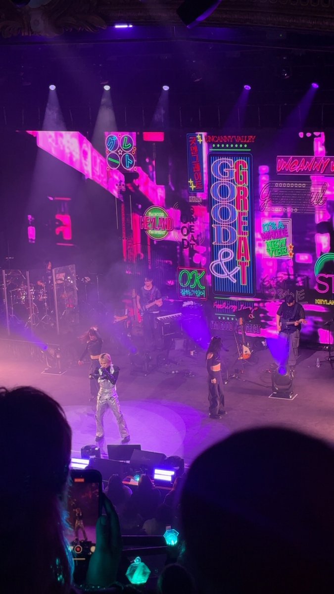 lanikirito's tweet photo. Love you, until next time πππππ12.13.25 #KEYLANDinCHI #KEYLAND_in_CHICAGO #KEYLANDinUSA #keylandinchicago #KEYLANDTOUR @SHINee https://t.co/Nu9xs3TcWV