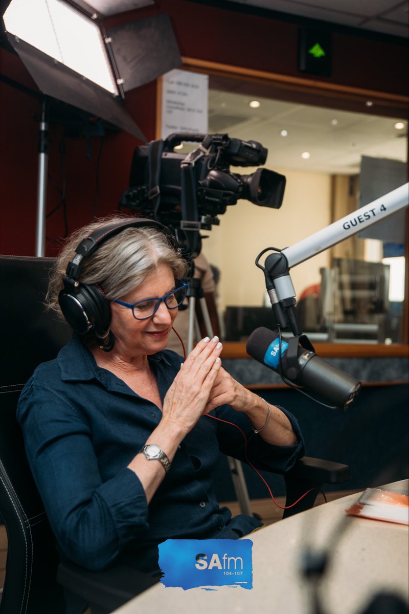 SAfmRadio's tweet photo. @MichConstant takes her final bow from #TheJetSetBreakfast on @SAfmRadio | Thank you for your indelible contribution to π» https://t.co/kYZstGuARD