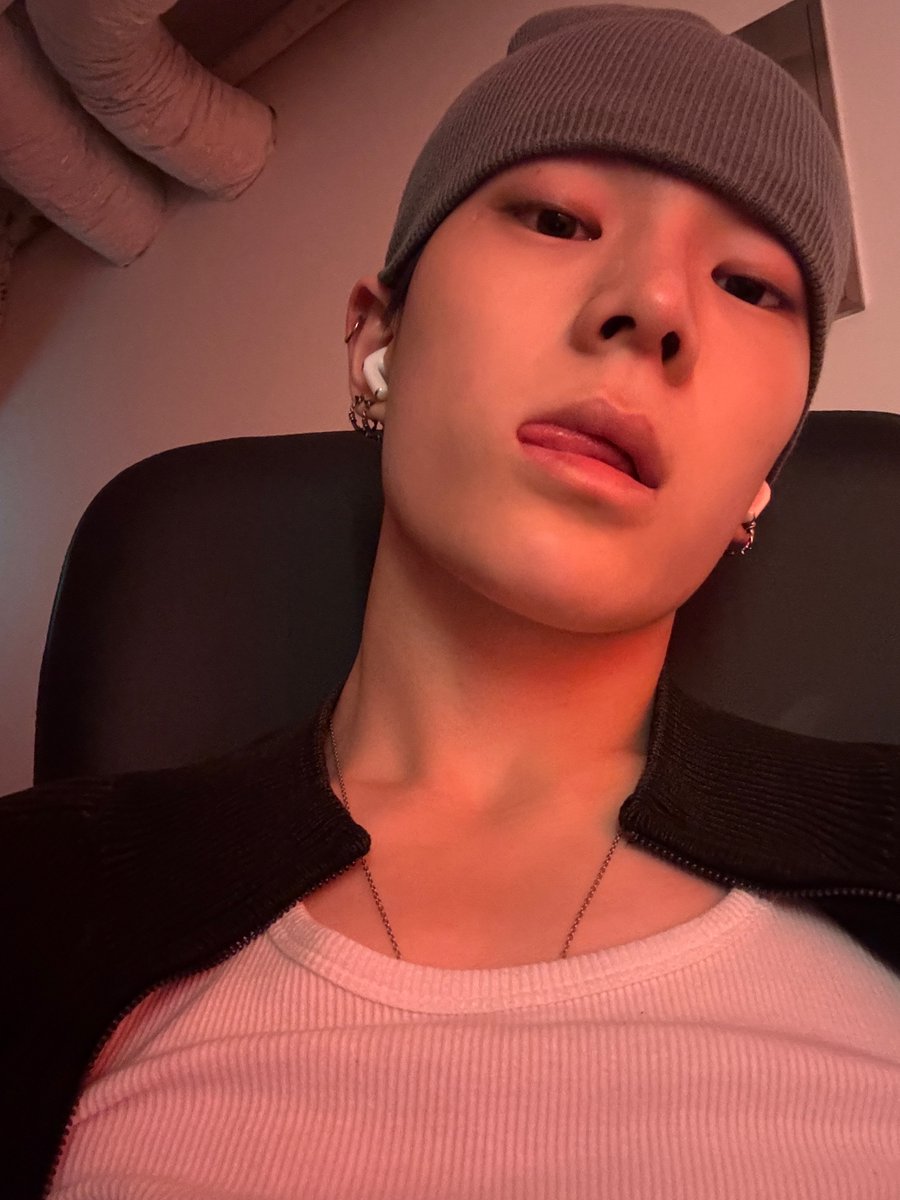 WHIB(휘브) tweet media