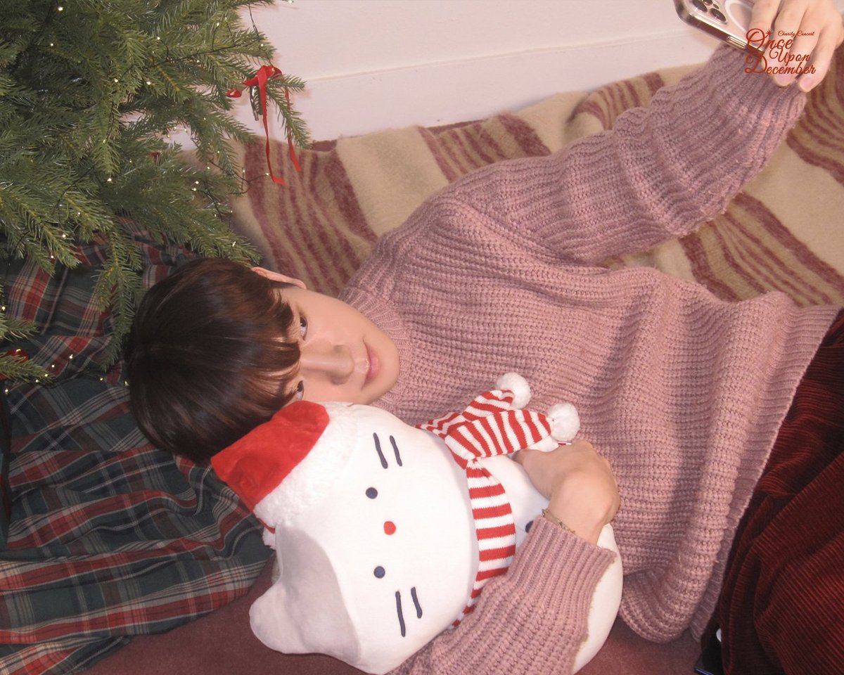 onceupon_dec's tweet photo. 뮤지컬 기부콘서트
𝐎𝐧𝐜𝐞 𝐔𝐩𝐨𝐧 𝐃𝐞𝐜𝐞𝐦𝐛𝐞𝐫 𝟐𝟎𝟐𝟓🎄
💌프로필 비하인드 디카ver.

공연 D-1🎀

#박경서 
#박상혁 
#강예나 

-
2025.12.15 3PM, 7PM
구름아래소극장

#뮤지컬 #기부콘서트 #onceupondecember https://t.co/AByW1AZHRV