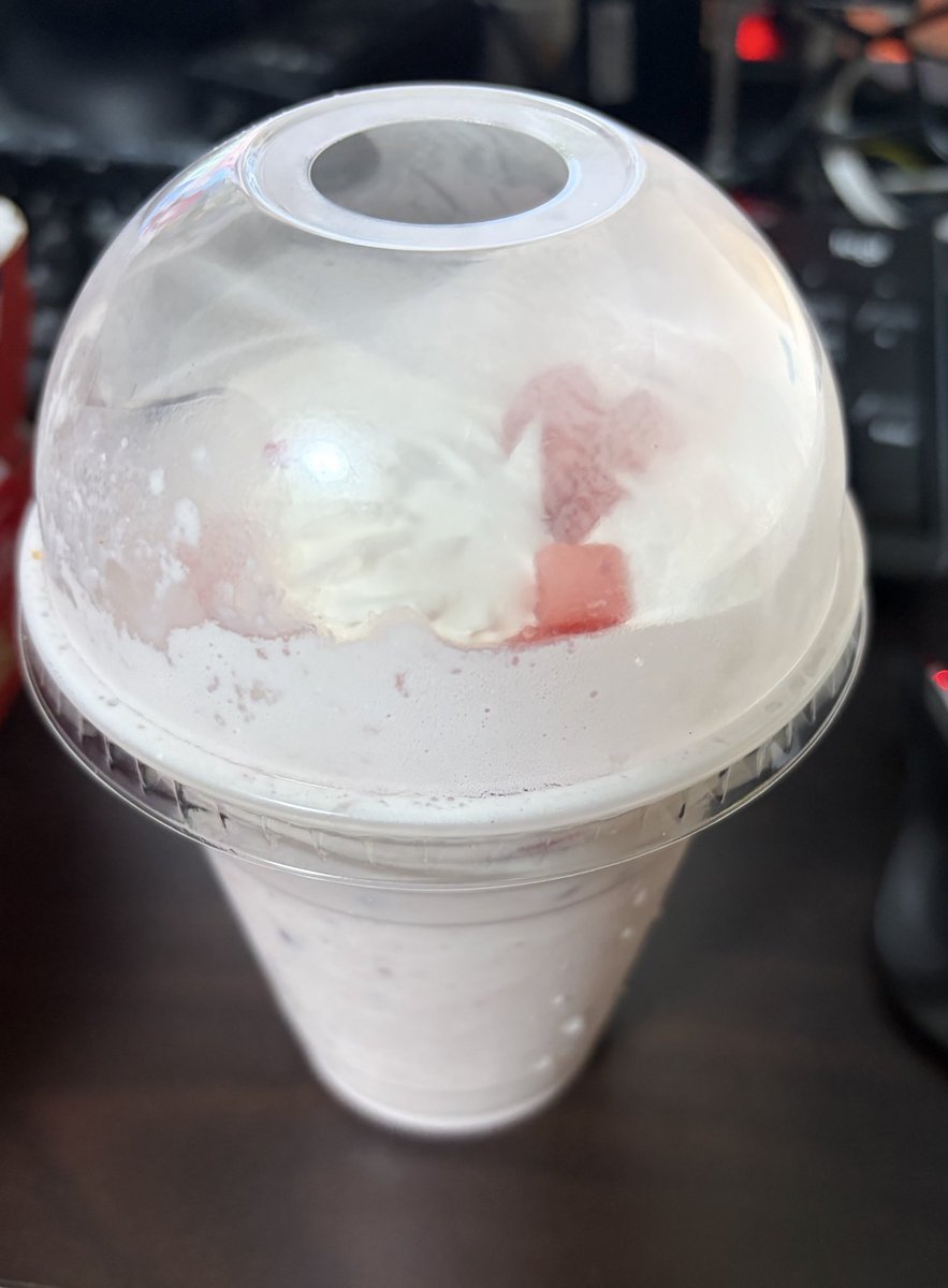 君写真と違くない？？
あと隣の部屋に届けないでくれないですか？

<a href="/dominos_JP/">ドミノ・ピザ</a>