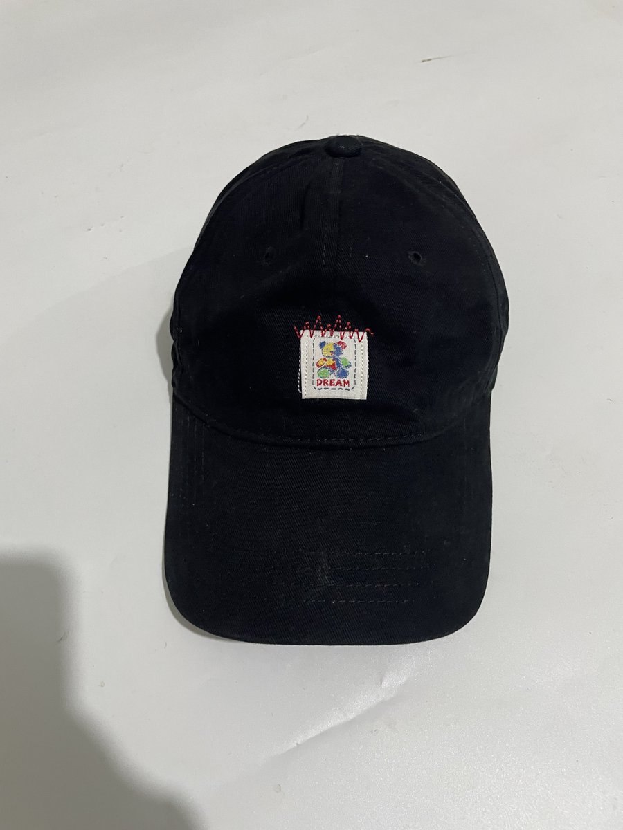 wcapfits's tweet photo. Caps available 
50 cedis 
Dm to purchase https://t.co/GDxvA7EKlX
