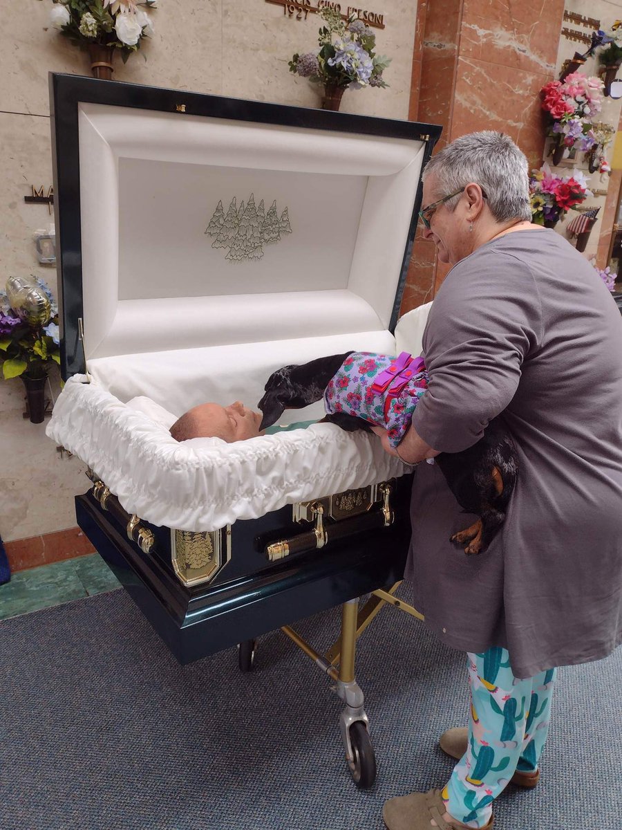 Coastie Jo tweet media