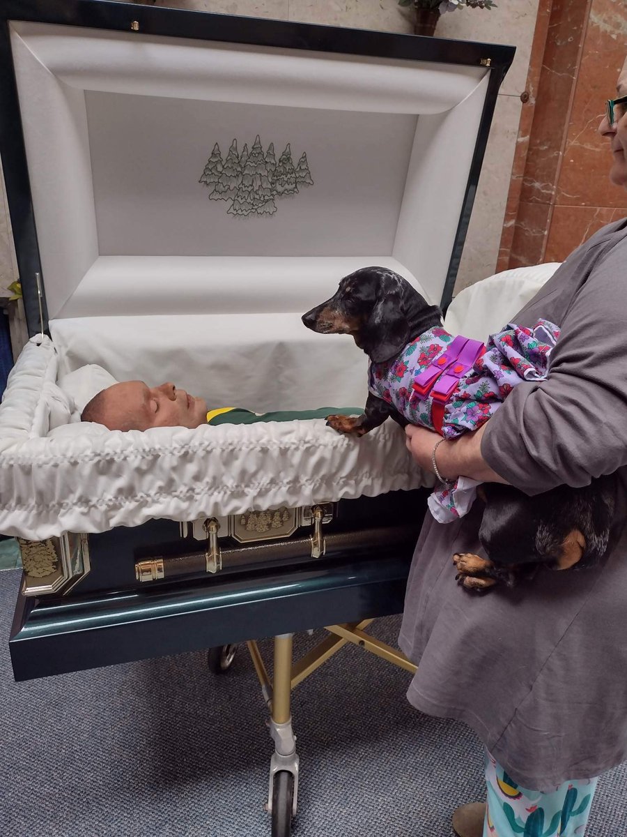 Coastie Jo tweet media