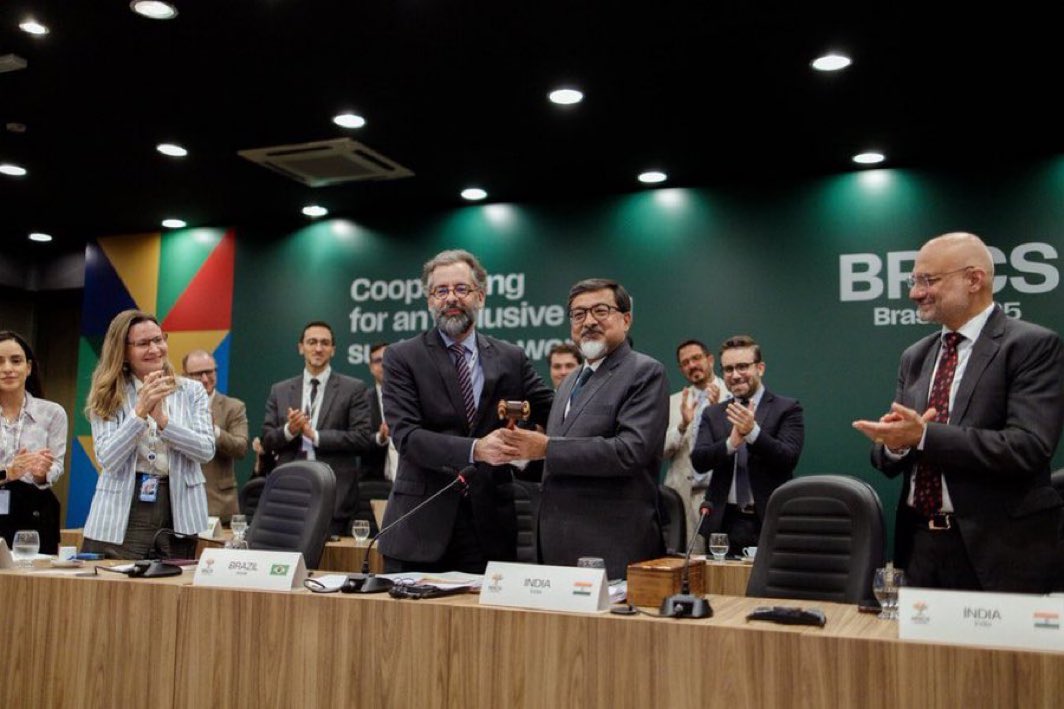World_Chamber's tweet image. Brazil concluded its BRICS chairship with a final Sherpas’ meeting in Brasília on 11–12 December 2025, after which it formally passed the presidency to India. 

#BRICS2026