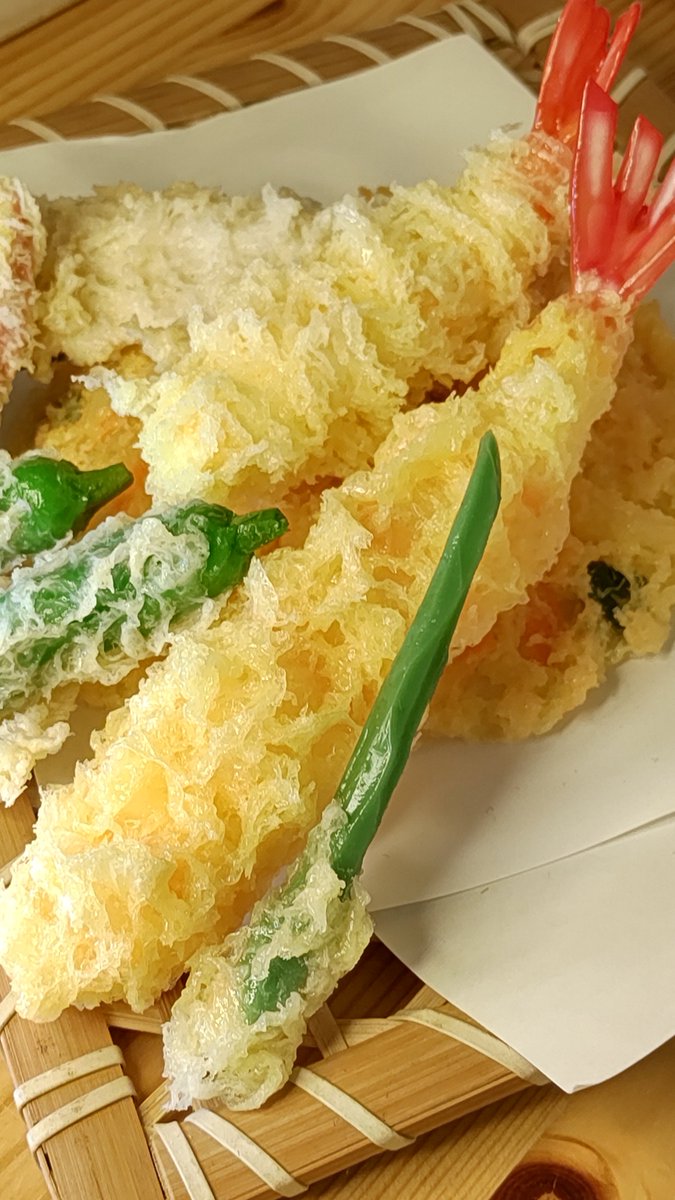310sample's tweet image. 今更の報告ですみません。エビの #天ぷら 各サイズ入荷しています。#Shrimp #tempura available in all sizes.
#エビ天 #サトウサンプル #satofoodsample