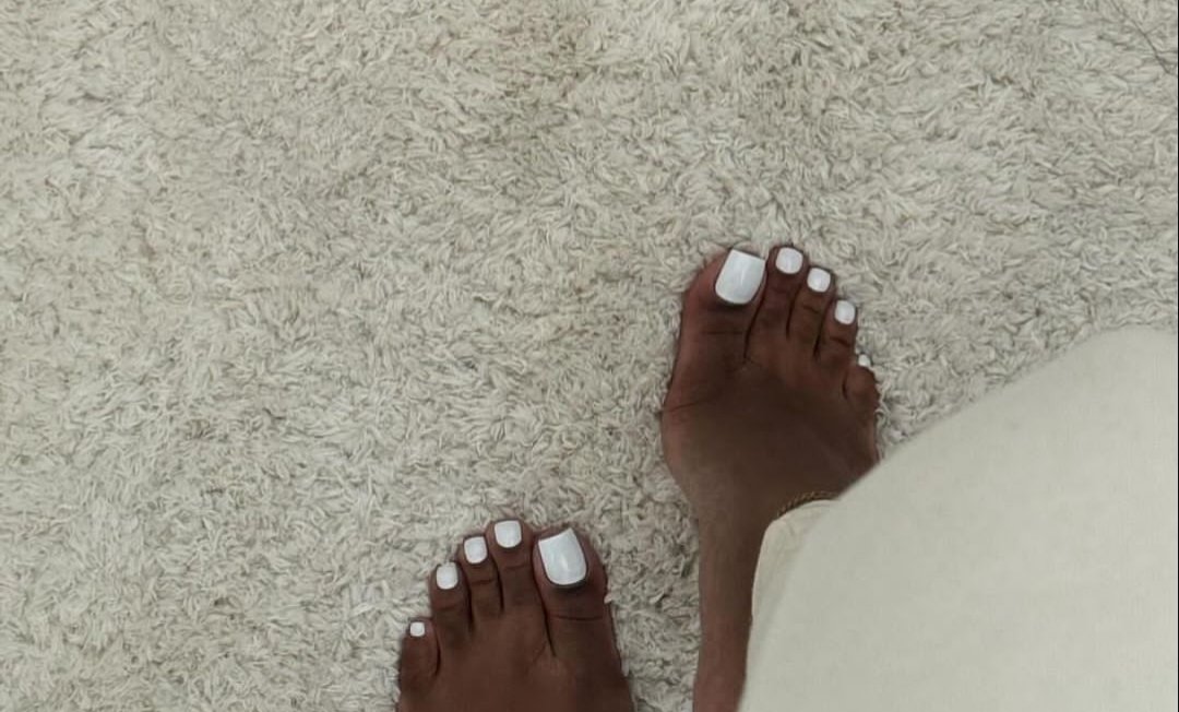 Avy_Coleman's tweet photo. White toes or nothing 😍 https://t.co/O8Ba2oZkOY