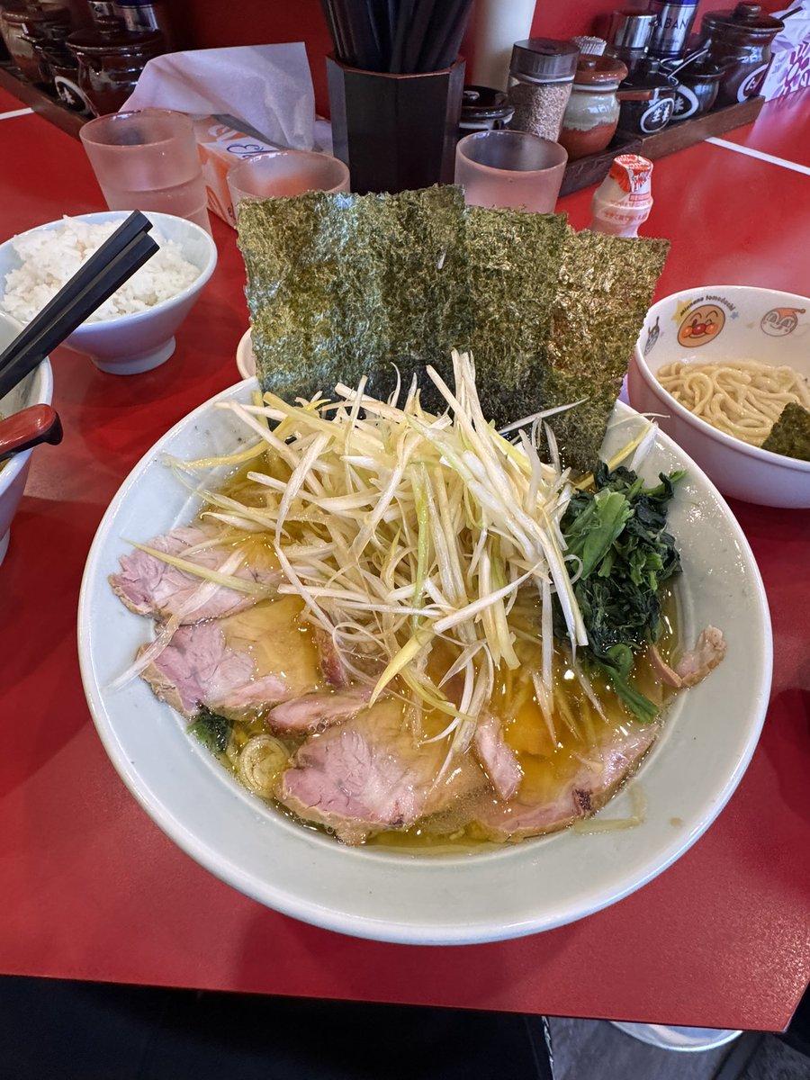 今日は子供達と3人でたま家😆
子供達は初たま家😊
美味しかったって言ってくれたし、ヤクルトも頂いて子供達も大満足😋