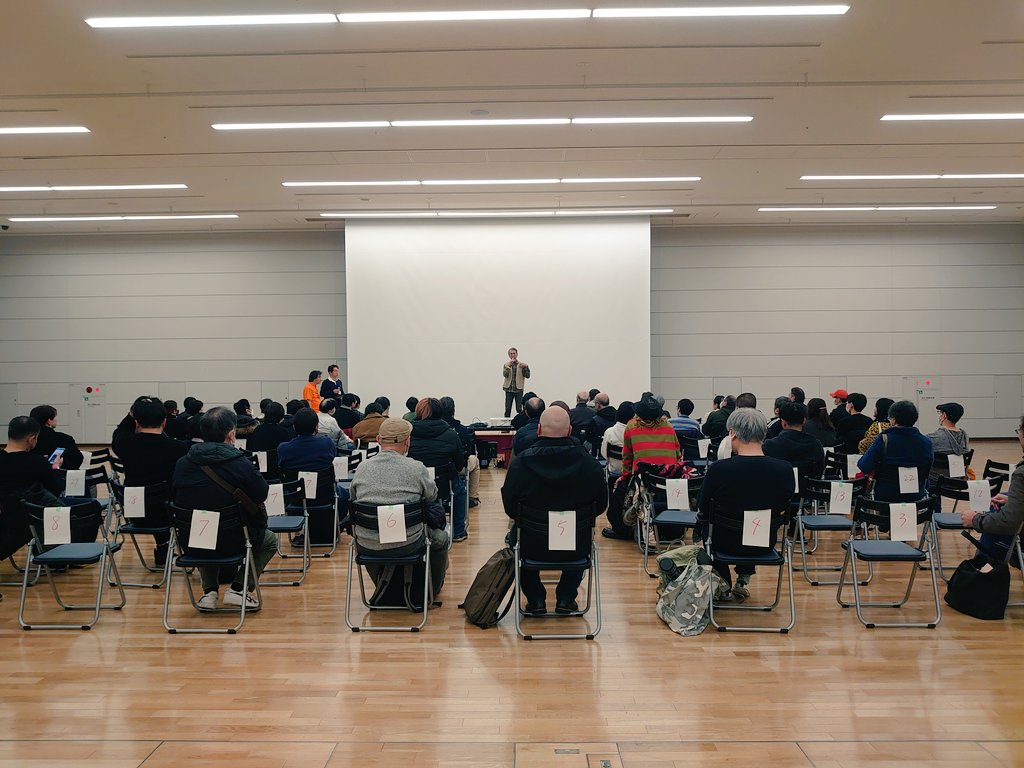 chichimu's tweet photo. 本日お越しいただきました皆様、本当にありがとうございました。太田宏明のサインに需要があるのか…？と不安がありましたが、来られた皆様に温かいお声がけをいただき、太田宏明も「映画イラストをやっていて良かった」と言っておりました。また機会がありましたら、どうぞよろしくお願いいたします。 https://t.co/Tyz8RqHTfo