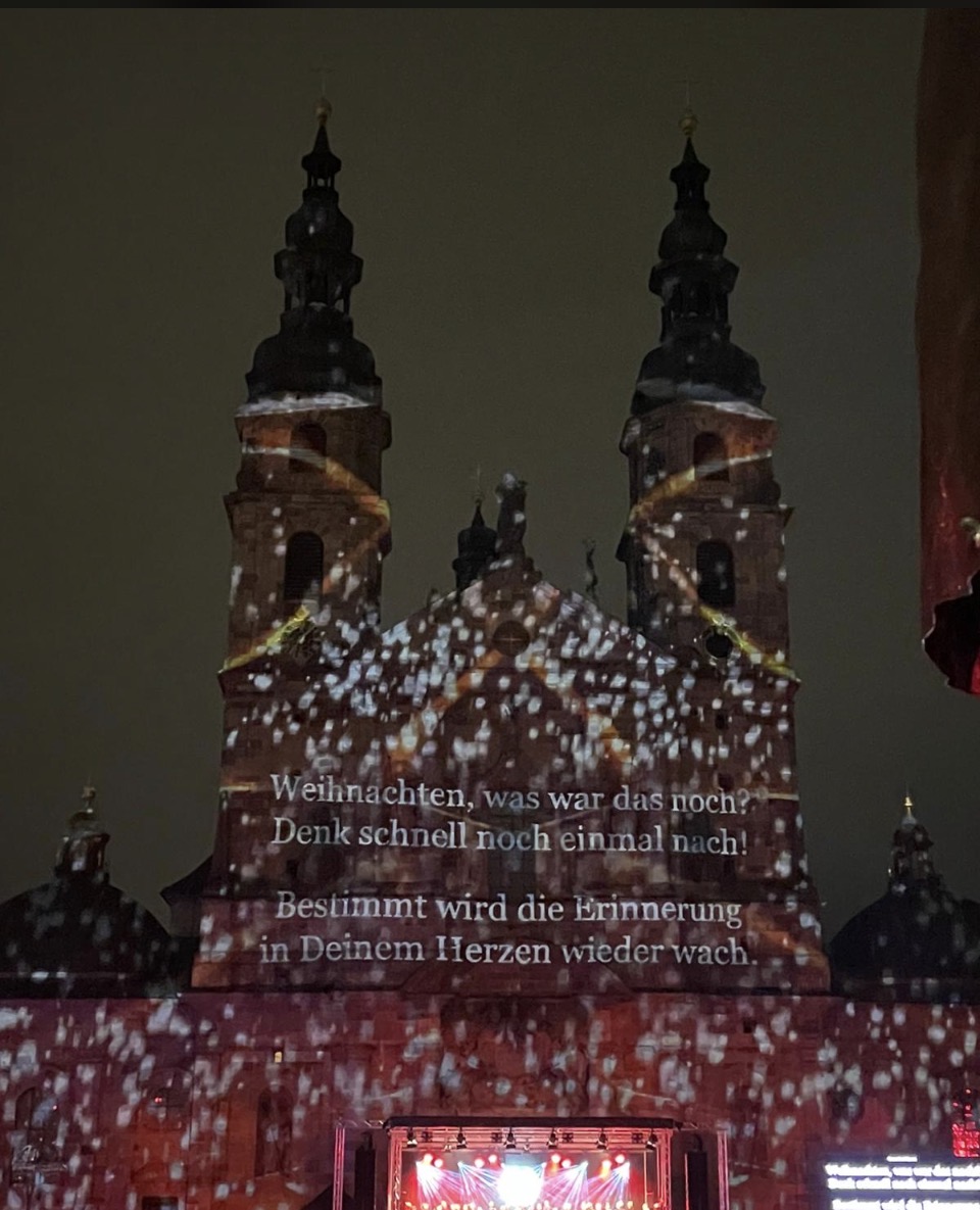 celik_neli's tweet image. Dün Akşamdan kareler 
#DomPlatz 
#Gesang 
#Weinachten 
☺️